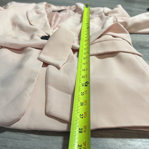 Banana republic large soft waist Blazer color pink blush size 10 - Picture 4 of 8